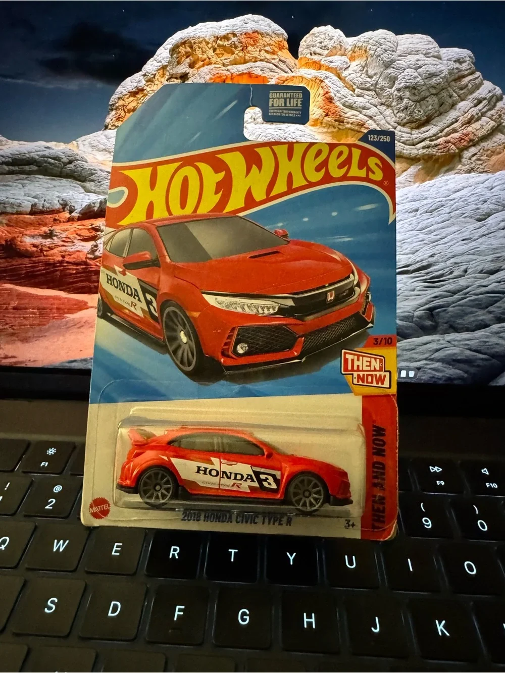 Hot Wheels 2018 Honda Civic Type R Die-Cast Toy Car - Red